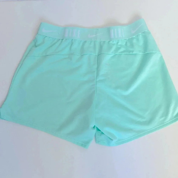 Nike Girls Dri-FIT Training Shorts Blue Green Size Large - Picture 2 of 6